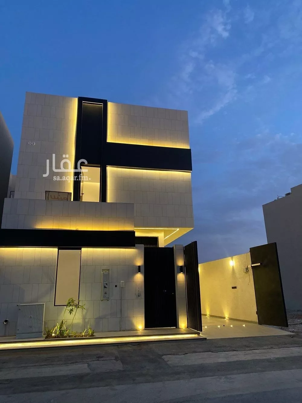 6 bedroom villa in Al Mahdiyyah 2