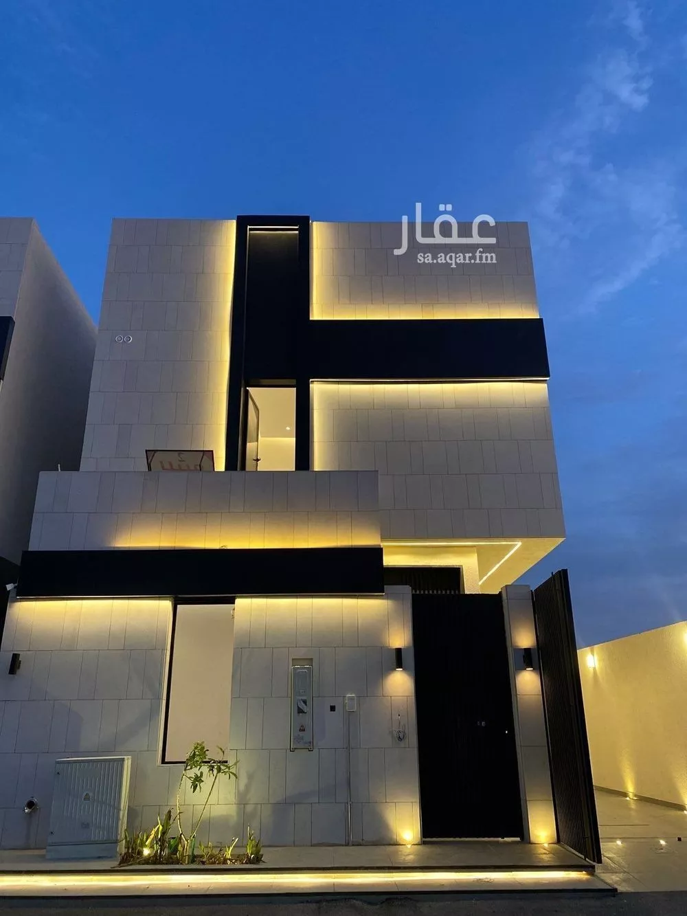 6 bedroom villa in Al Mahdiyyah 3