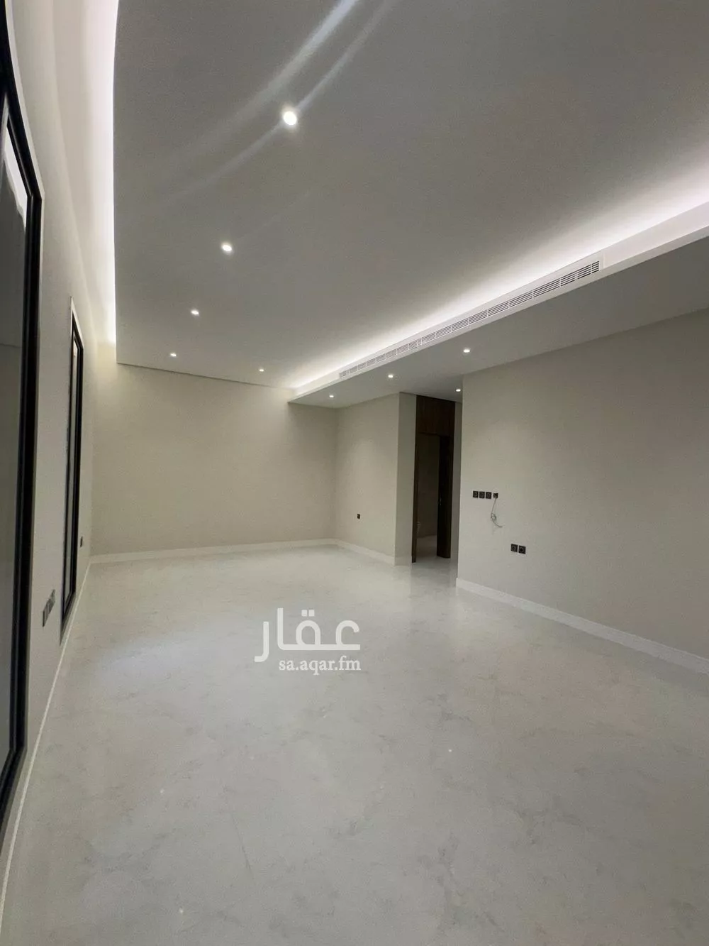 6 bedroom villa in Al Mahdiyyah 13