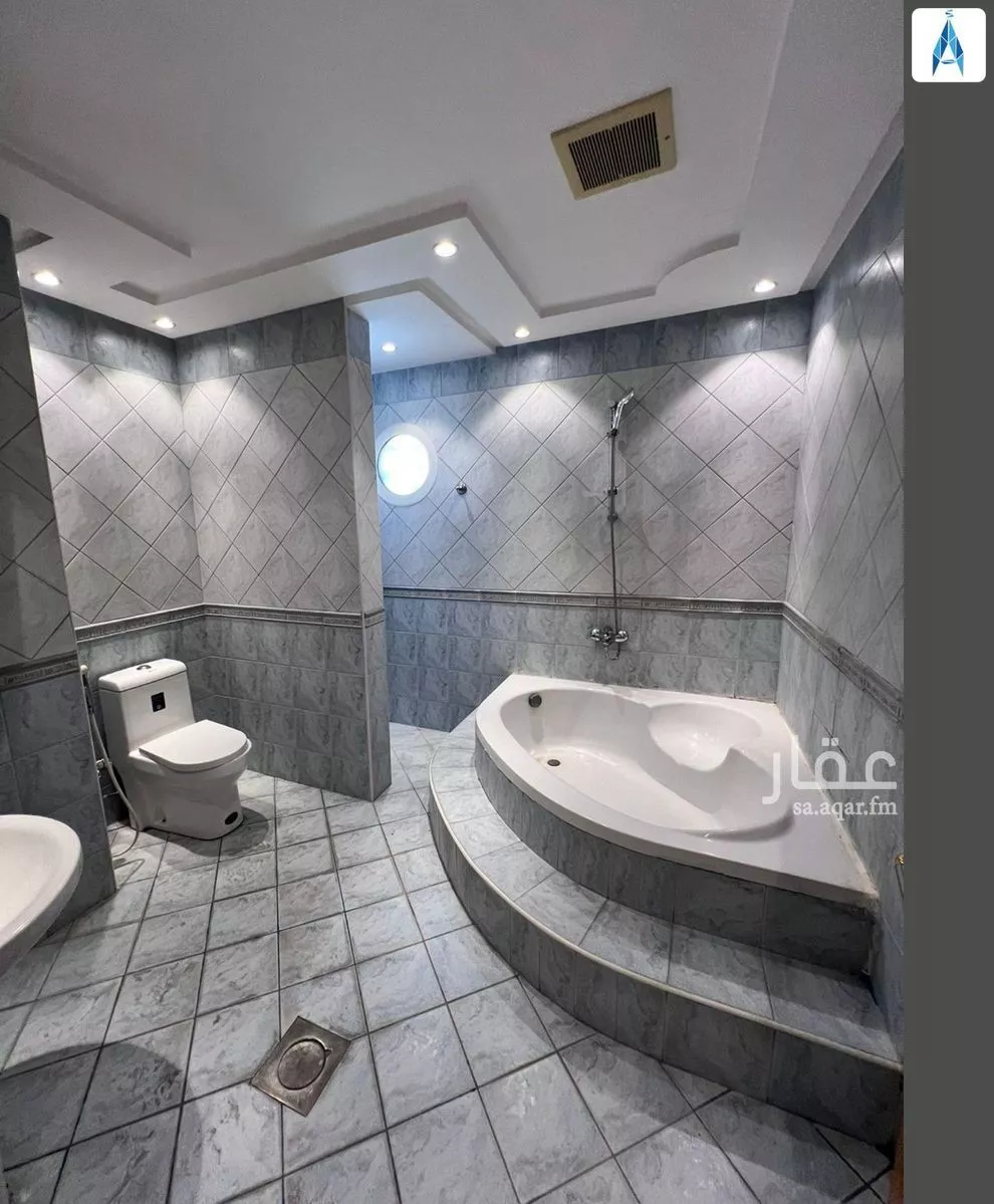15 bedroom villa in Al Ghadir 23