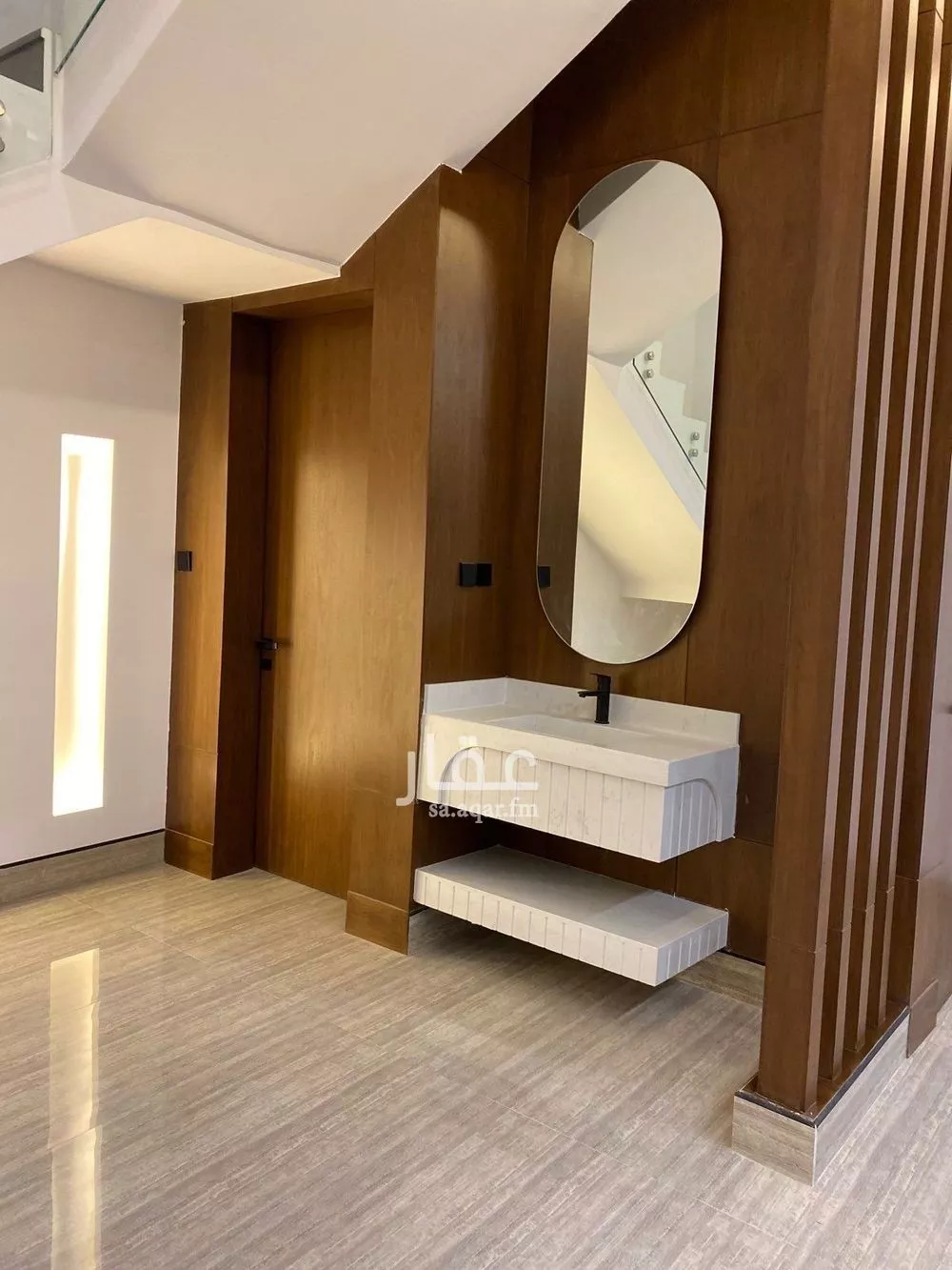 5 bedroom villa in Al Mahdiyyah 6