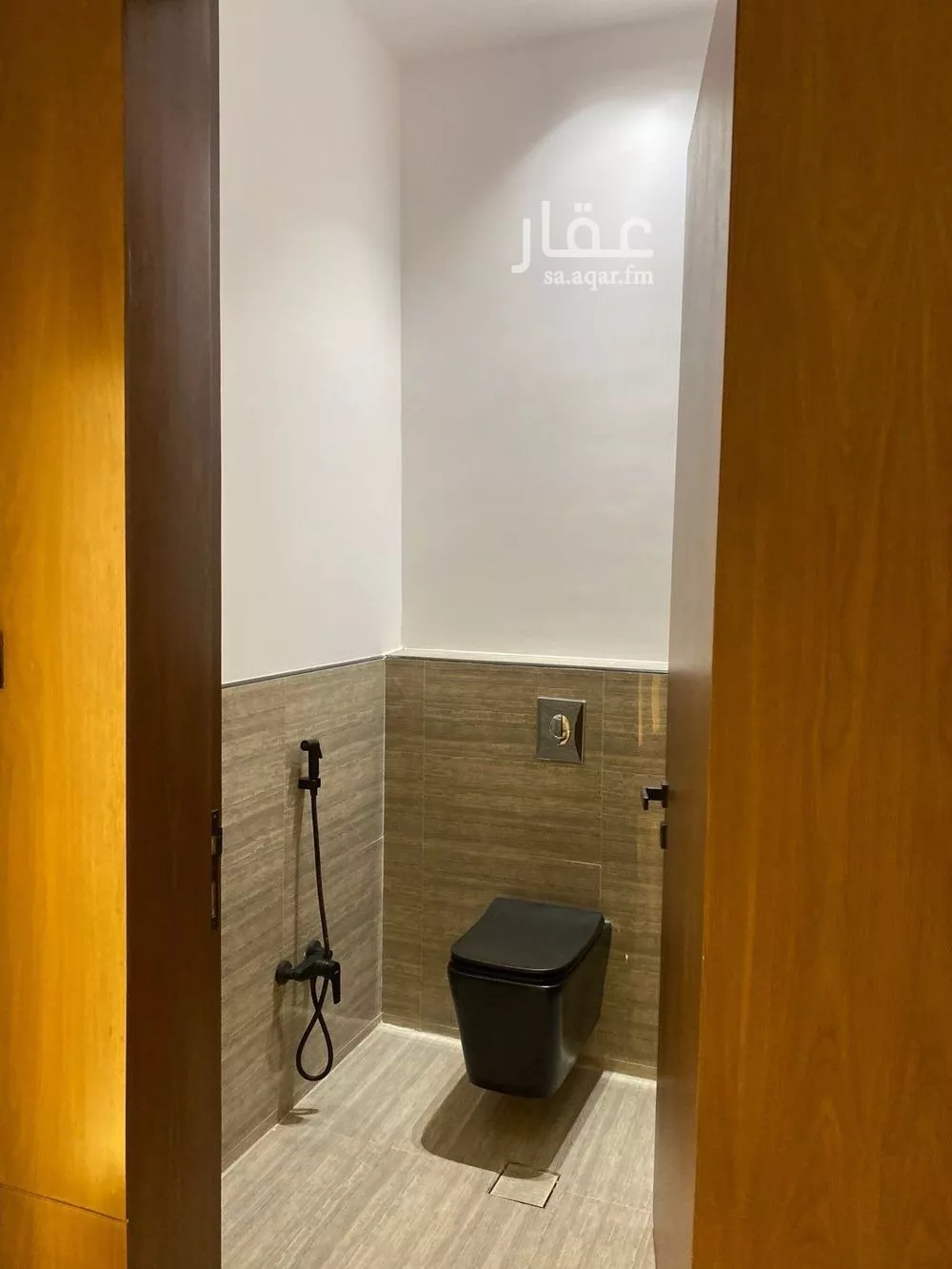 5 bedroom villa in Al Mahdiyyah 8