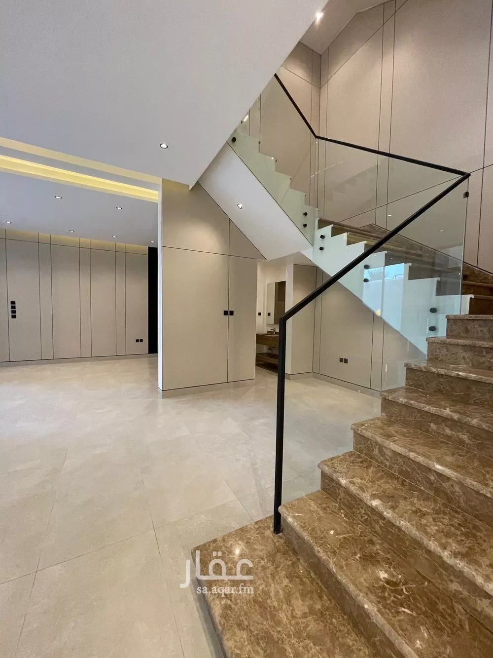 6 bedroom villa in Al Mahdiyyah 21