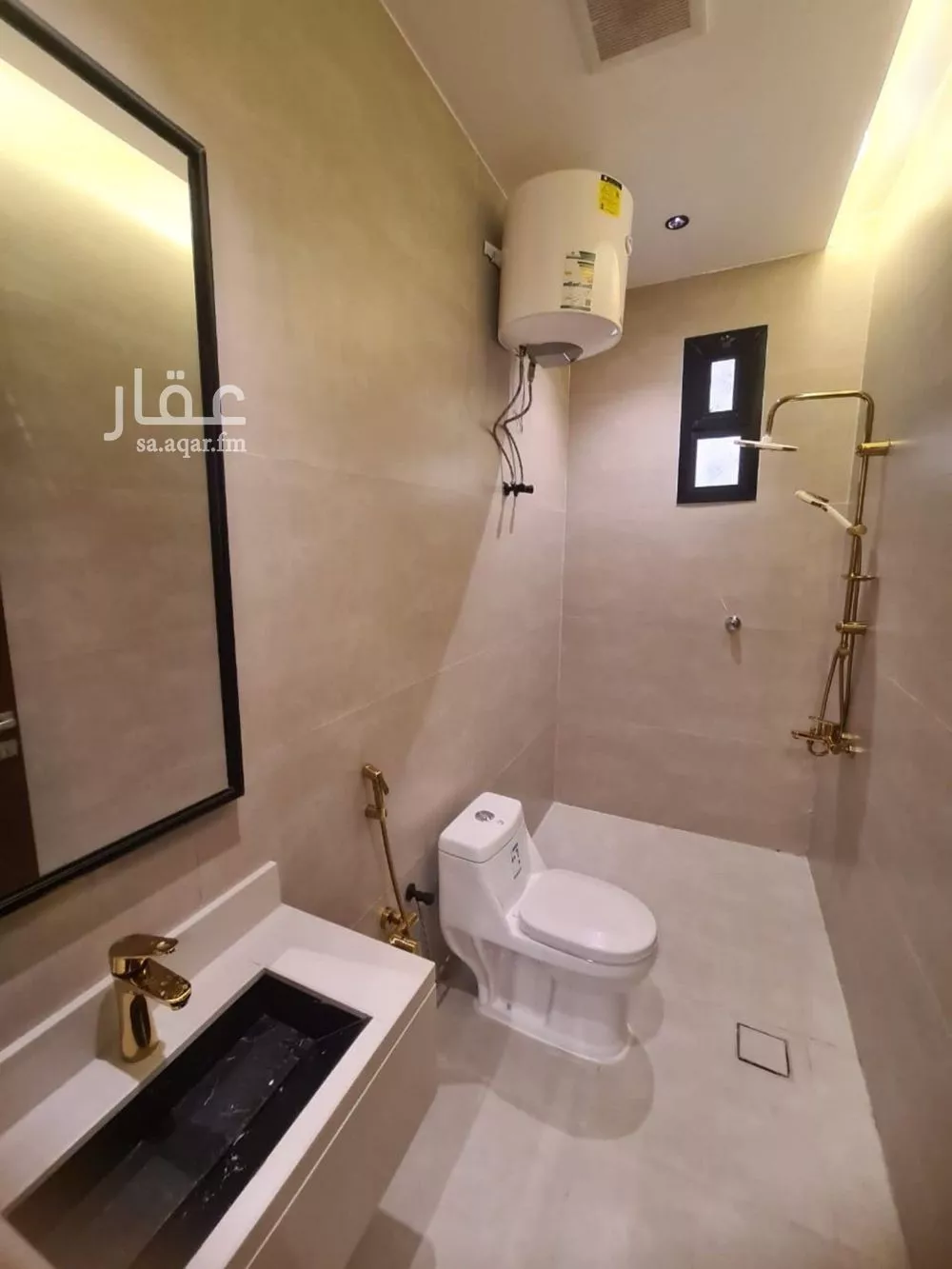 دوبلكس 5 غرف في عكاظ 21