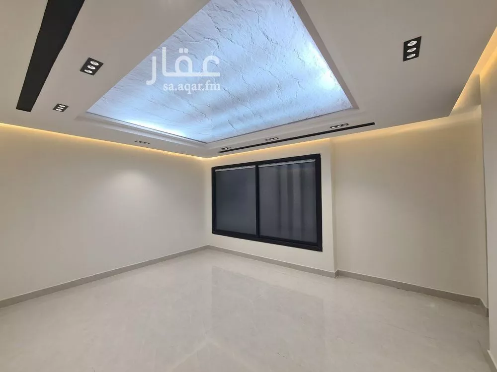 فيلا 5 غرف في بدر 6