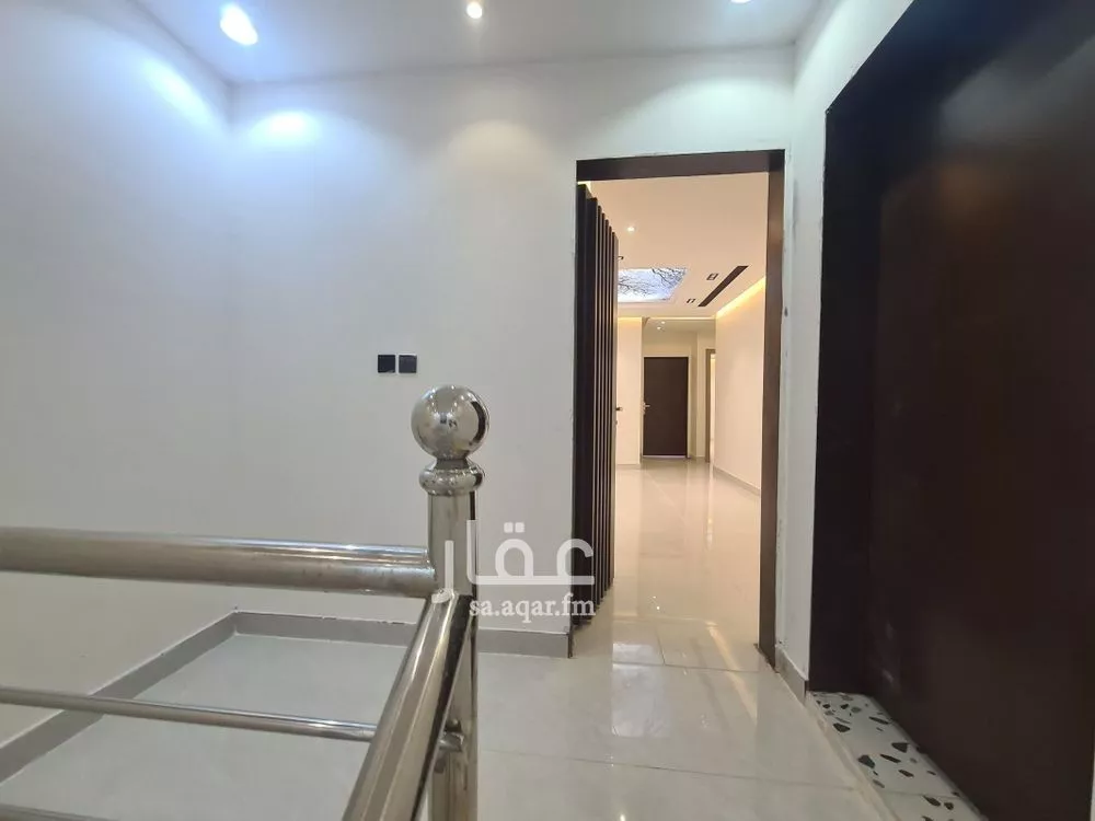 فيلا 5 غرف في بدر 9