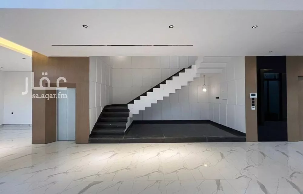 4 bedroom villa in Al Narjis 13