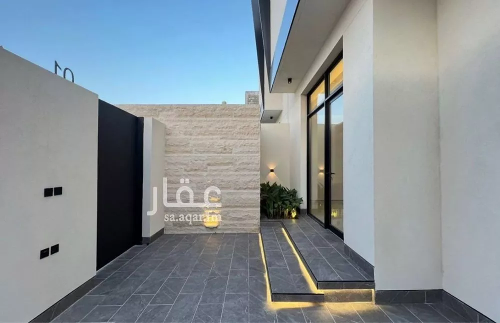 4 bedroom villa in Al Narjis 24