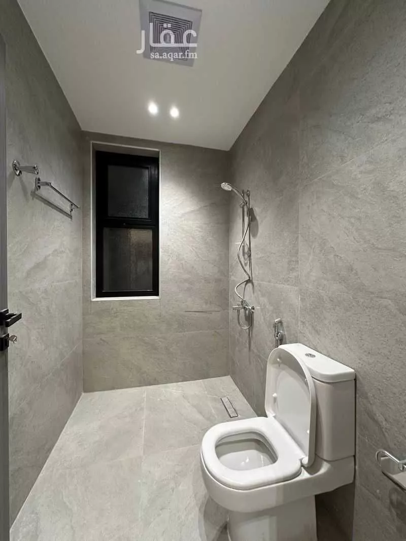 4 bedroom apartment in Bani Harithah 2