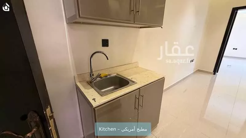 شقة 1 غرف في الملقا 5