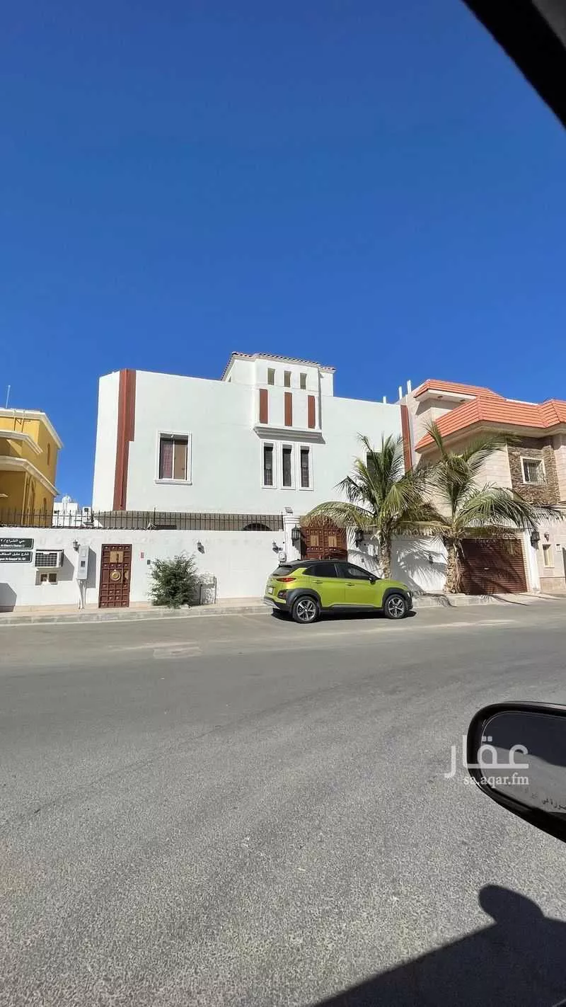 8 bedroom villa in Al Shiraa 2