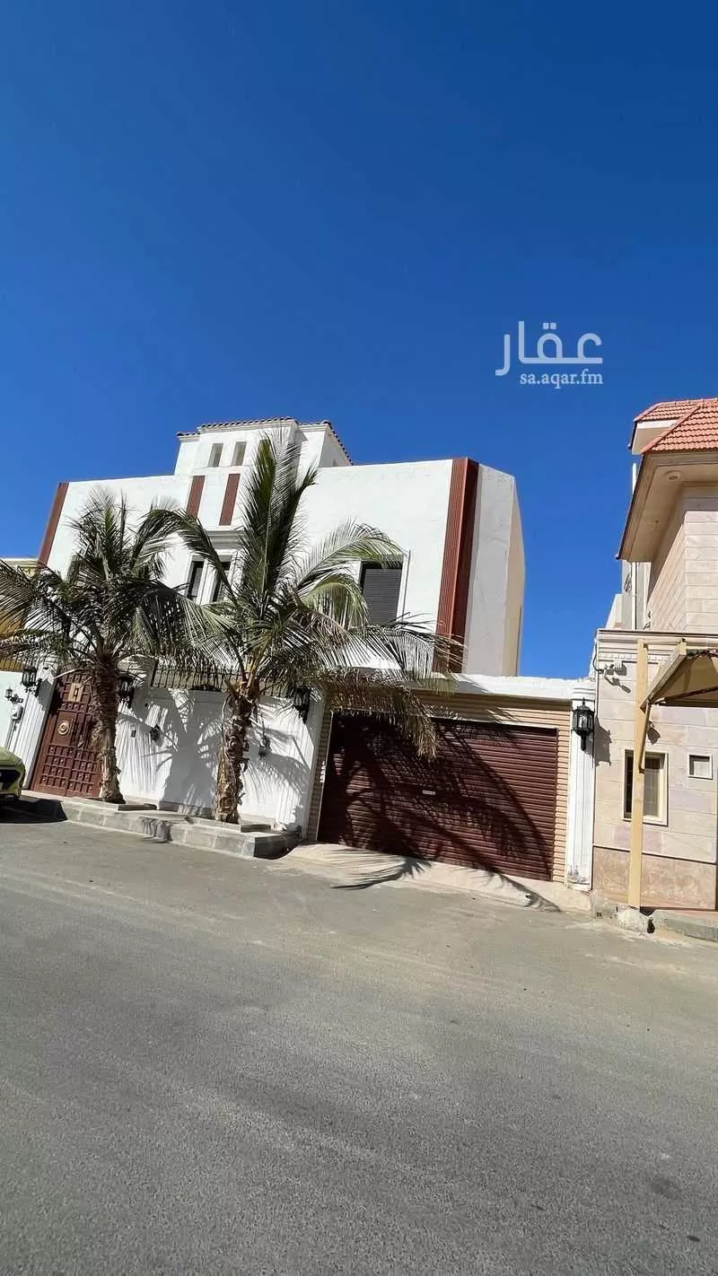 8 bedroom villa in Al Shiraa 4