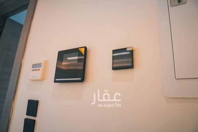 فيلا 4 غرف في الشراع 17