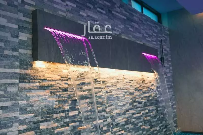 فيلا 4 غرف في الشراع 3