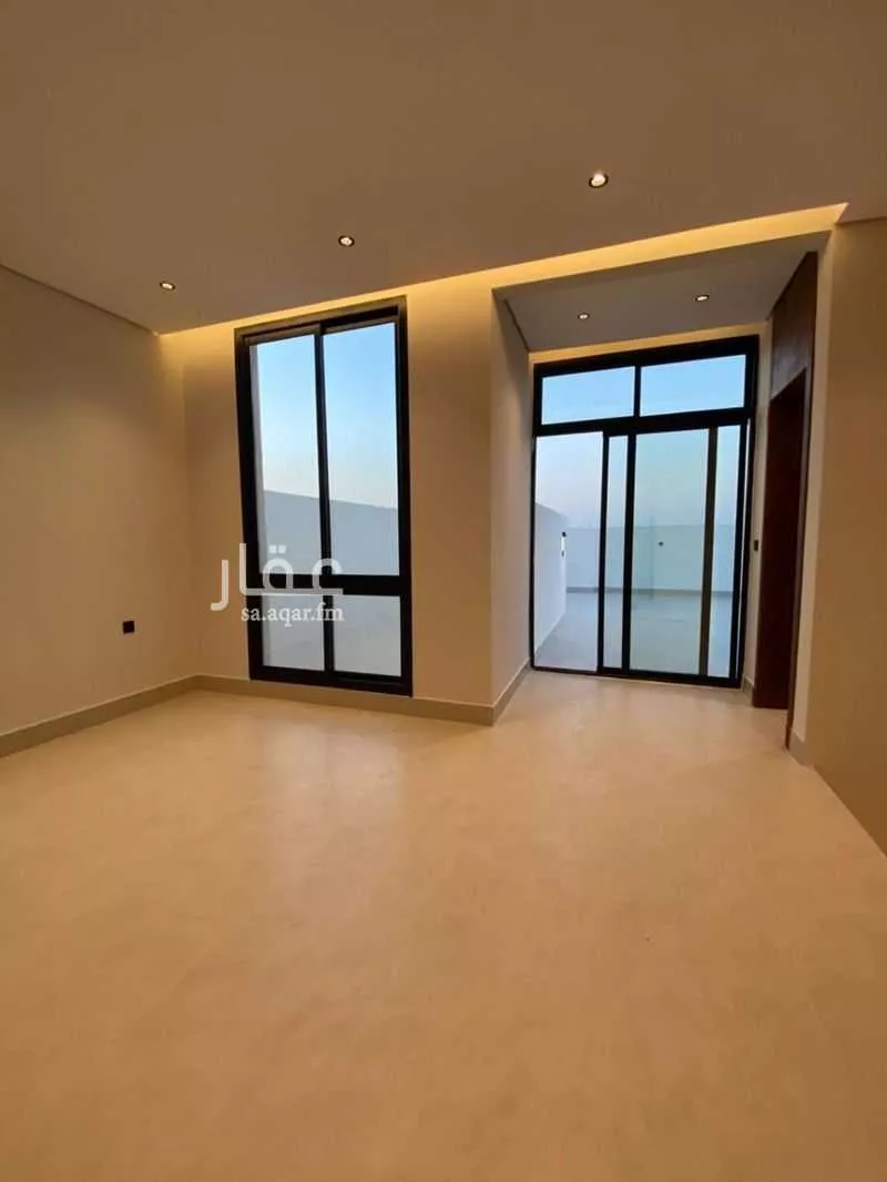 5 bedroom villa in Al Mahdiyyah 13
