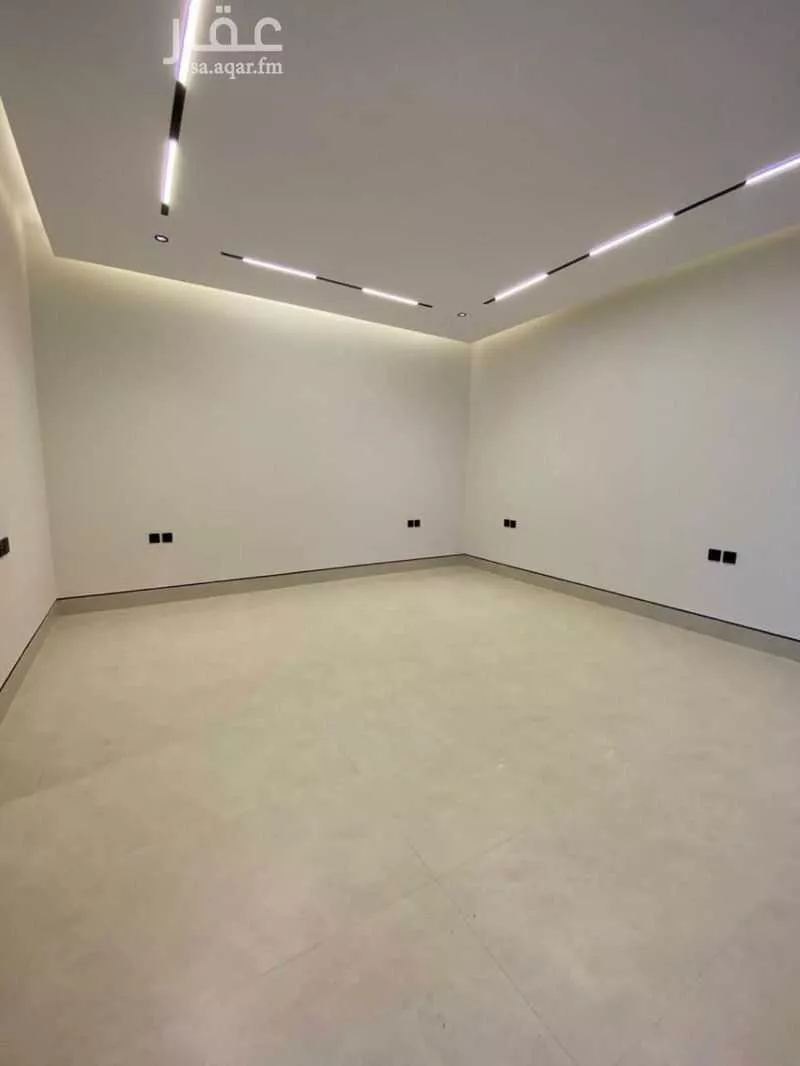 5 bedroom villa in Al Mahdiyyah 6
