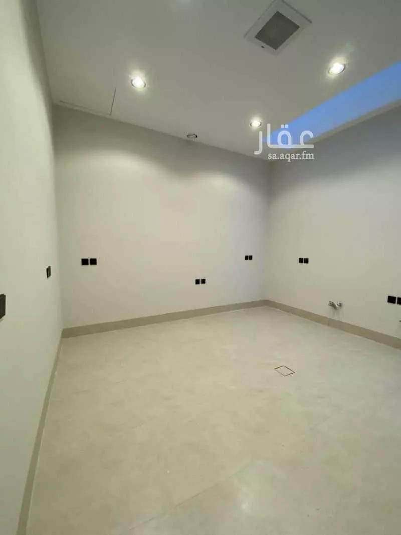 5 bedroom villa in Al Mahdiyyah 9