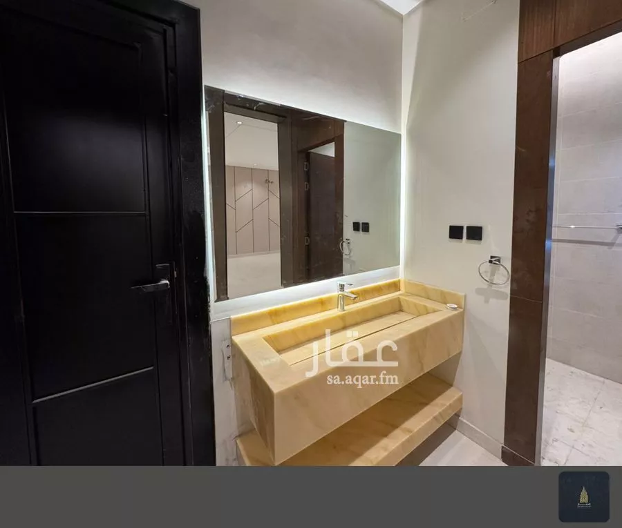 8 bedroom villa in Al Nawariyyah 14