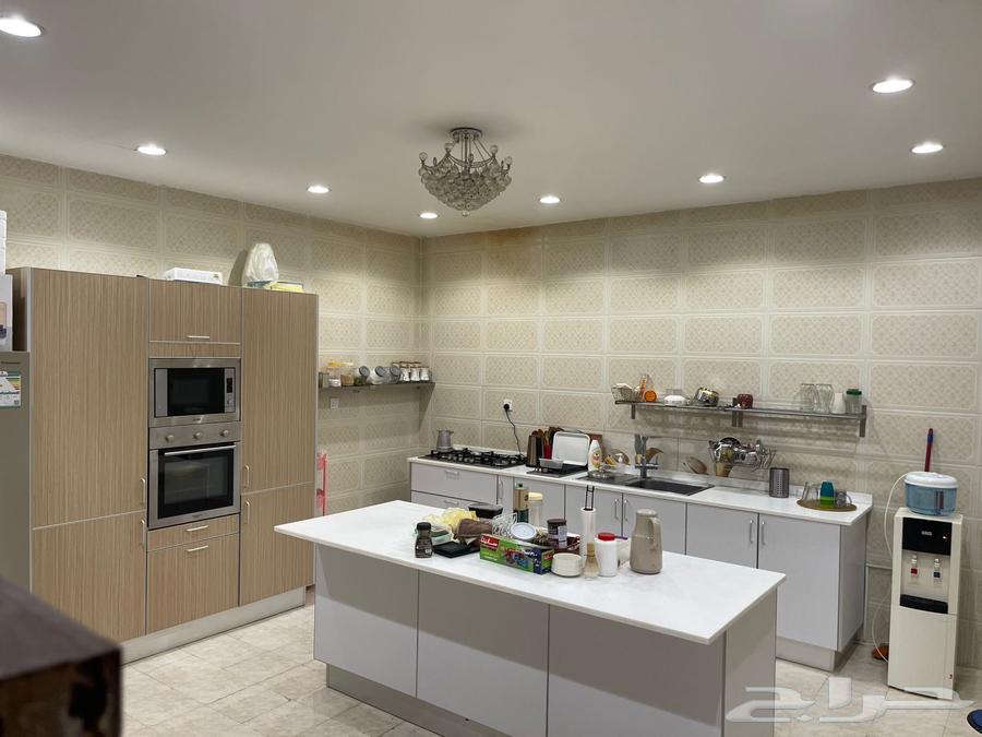 12 bedroom villa in Al Awali 5