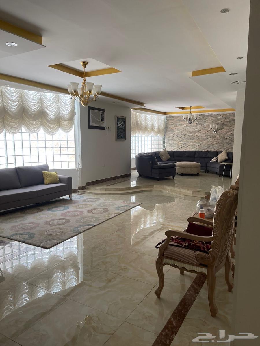 12 bedroom villa in Al Awali 8