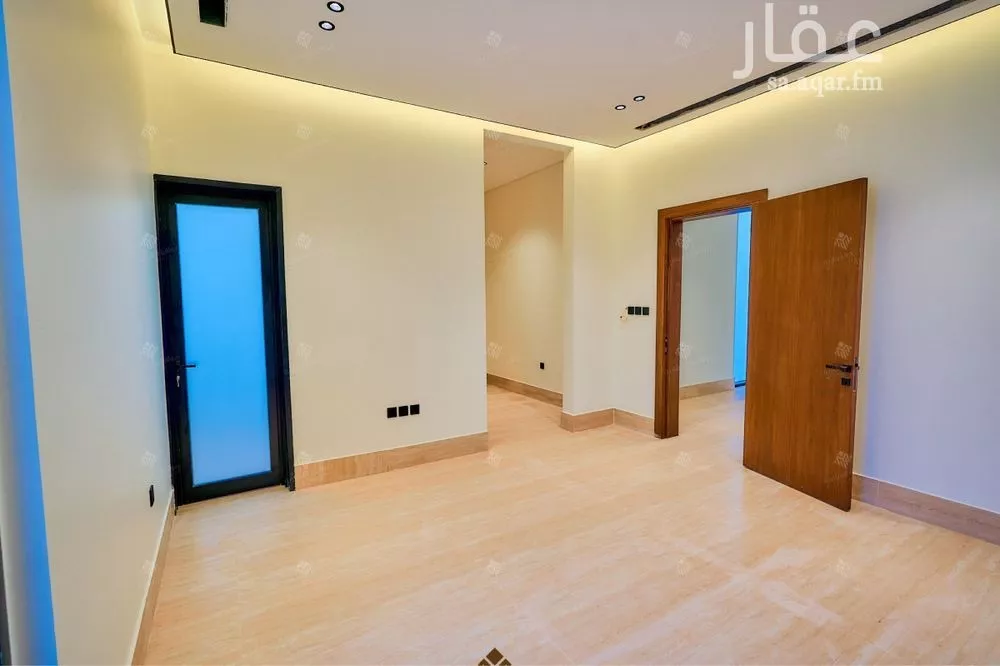 5 bedroom villa in Al Mahdiyyah 23