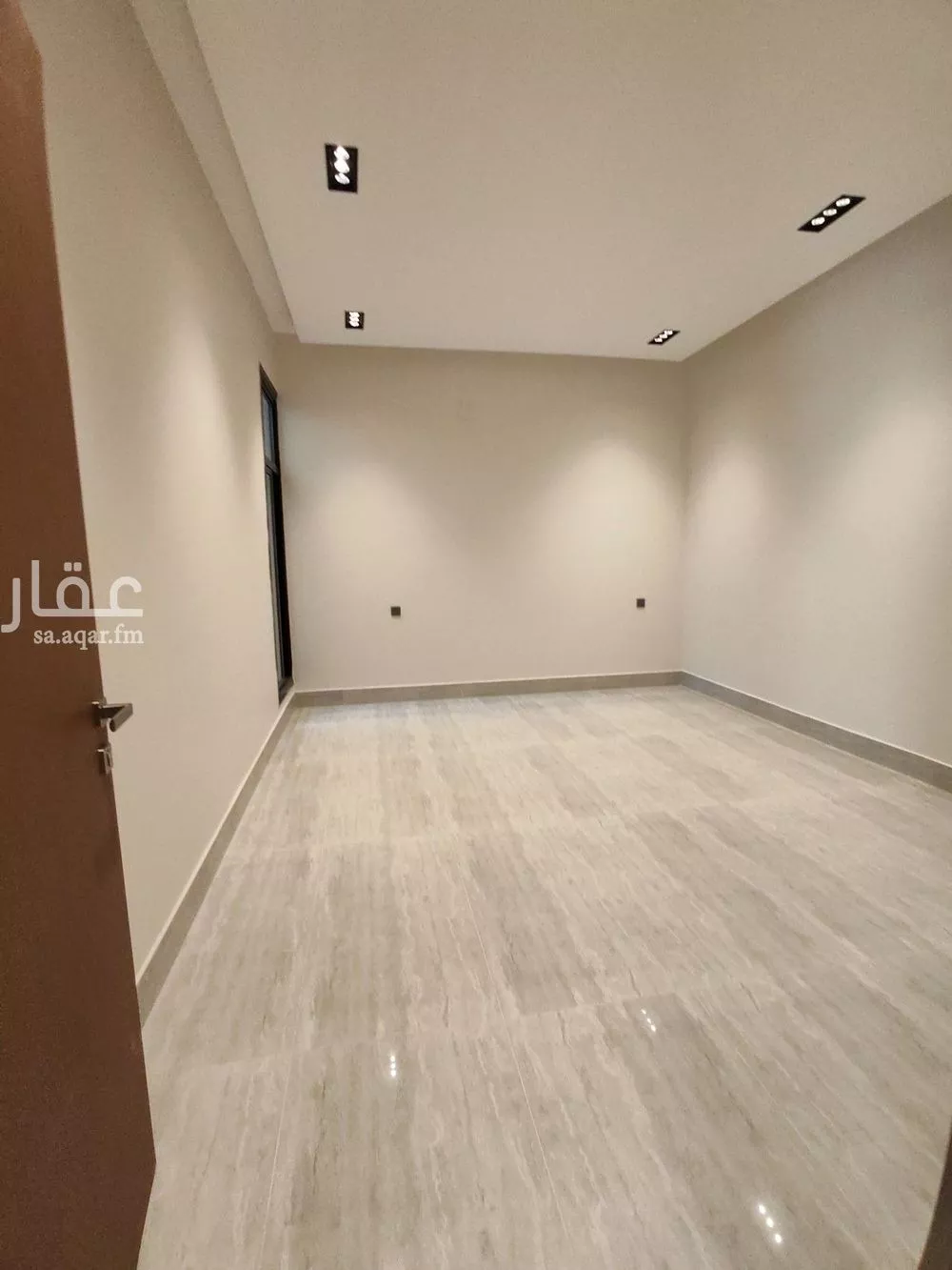 6 bedroom villa in Al Rimal 11