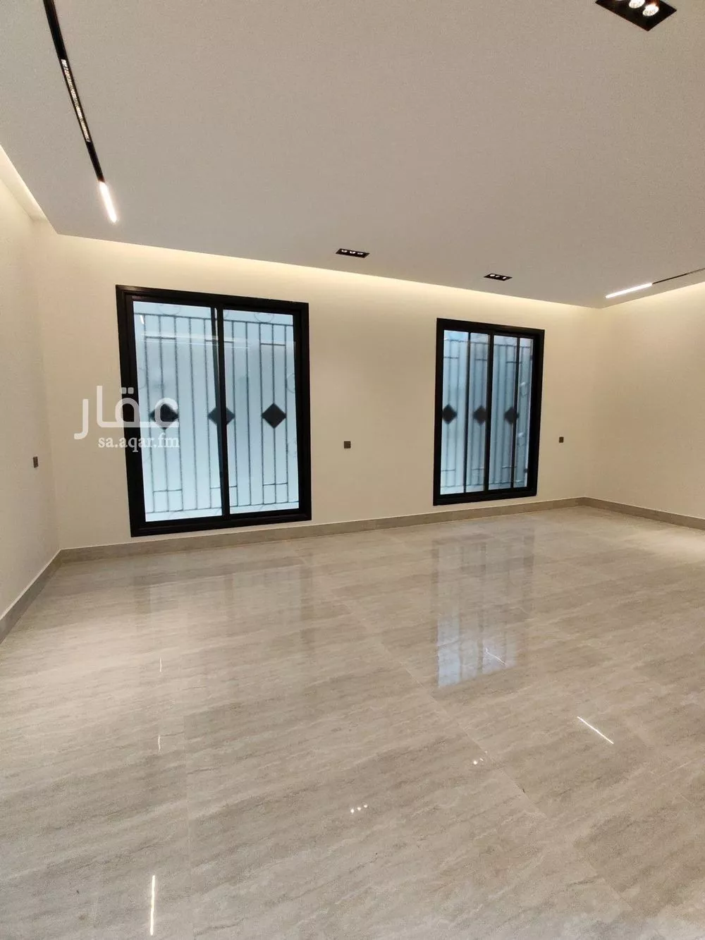 6 bedroom villa in Al Rimal 22