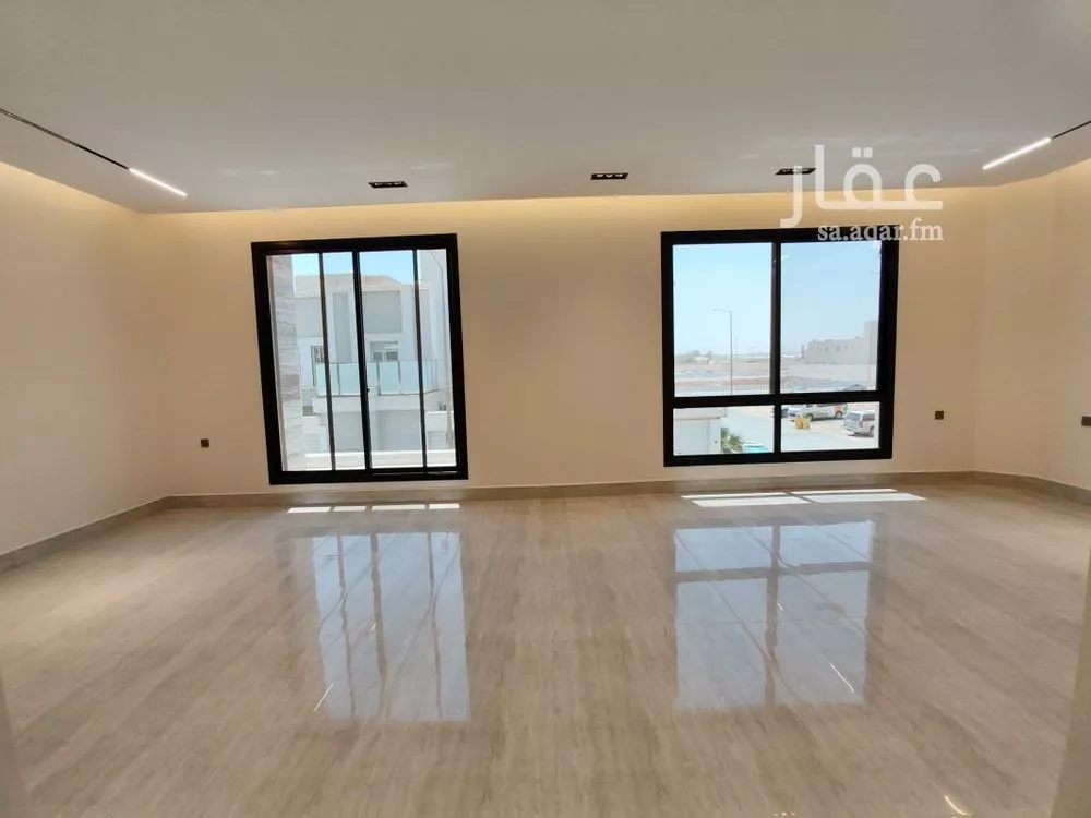 6 bedroom villa in Al Rimal 9