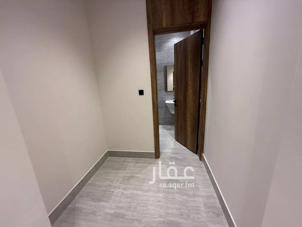 فيلا 4 غرف في العارض 22