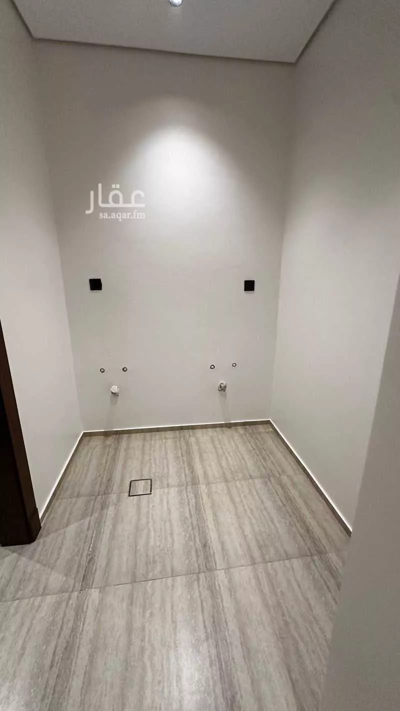 فيلا 5 غرف في ظهرة لبن 4