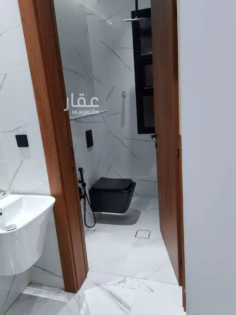 شقة 4 غرف في الرمال 2