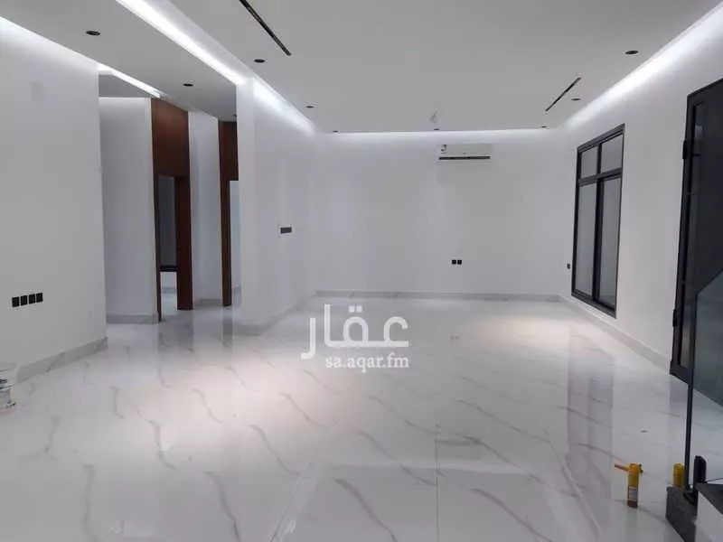 شقة 4 غرف في الرمال 7