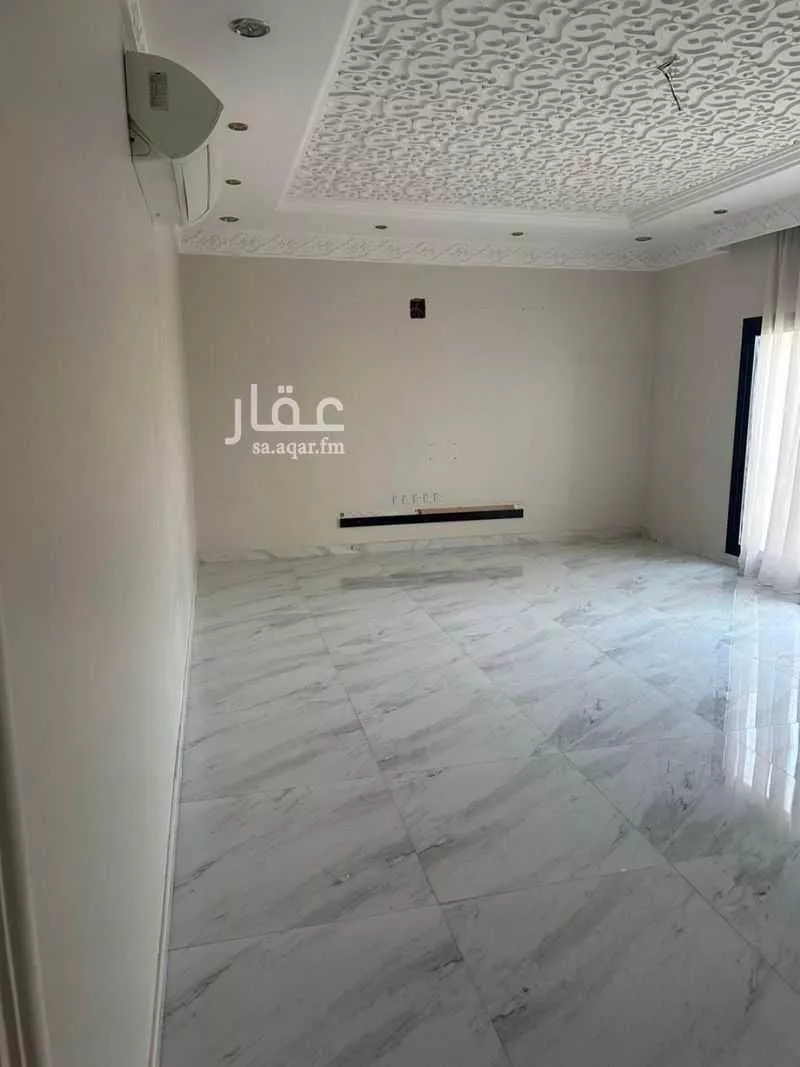 فيلا 16 غرف في الملقا 6