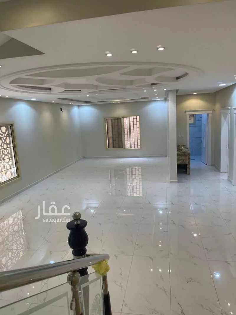 5 bedroom villa in Al Aridh 7