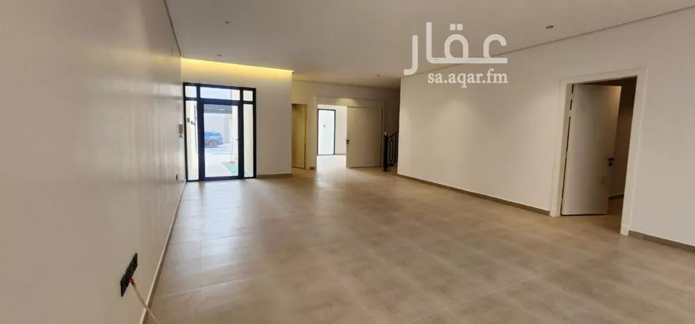 5 bedroom villa in Al Hazm, Riyadh 13