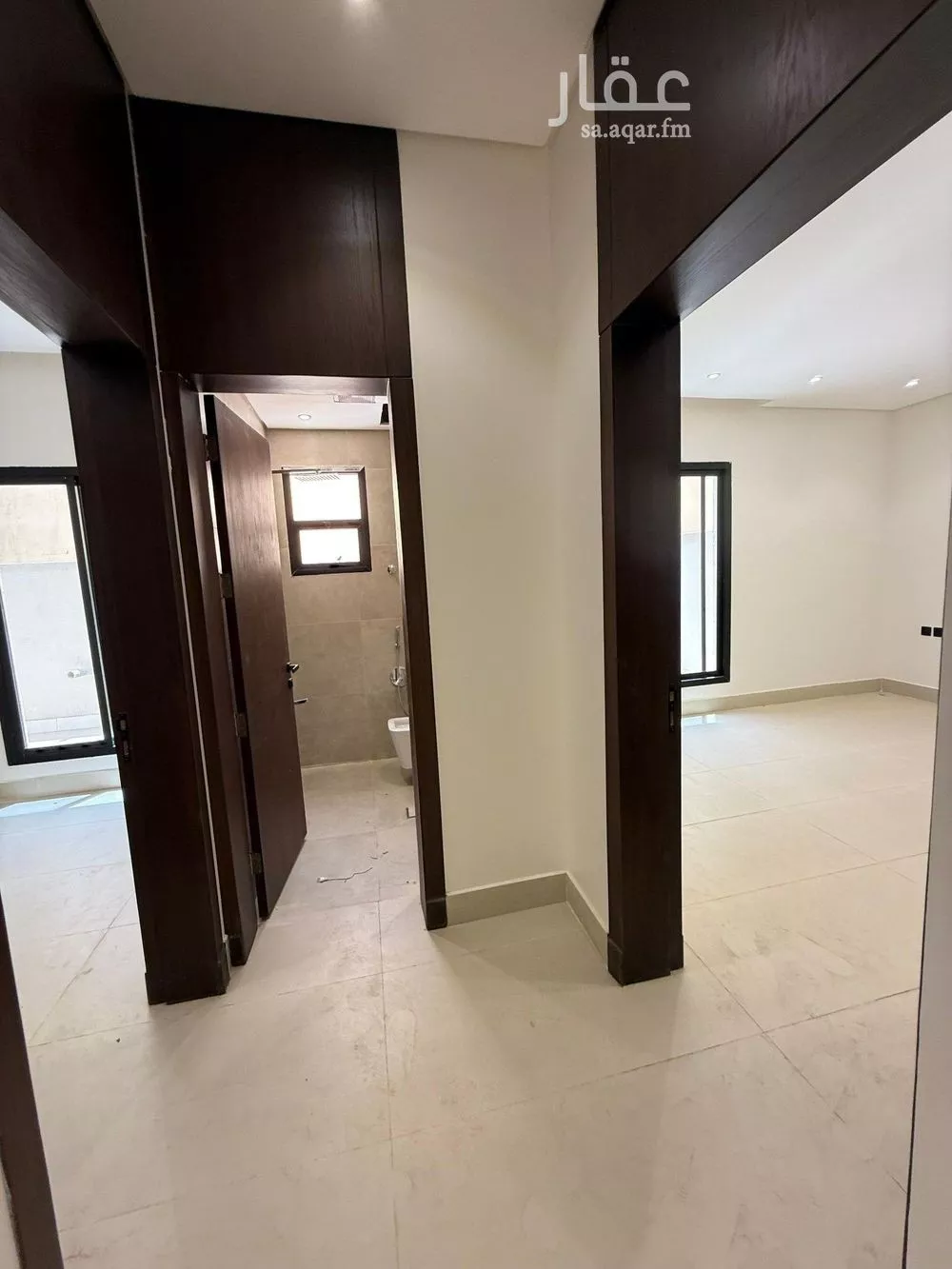 5 bedroom villa in Al Yarmouk 10
