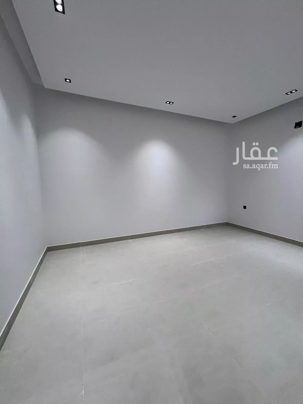 8 bedroom villa in Al Janadriyah 16