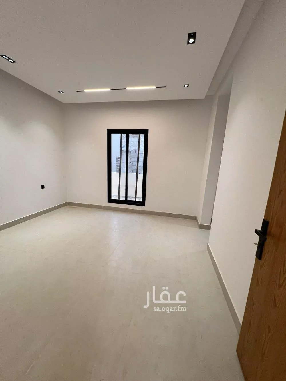 8 bedroom villa in Al Janadriyah 18