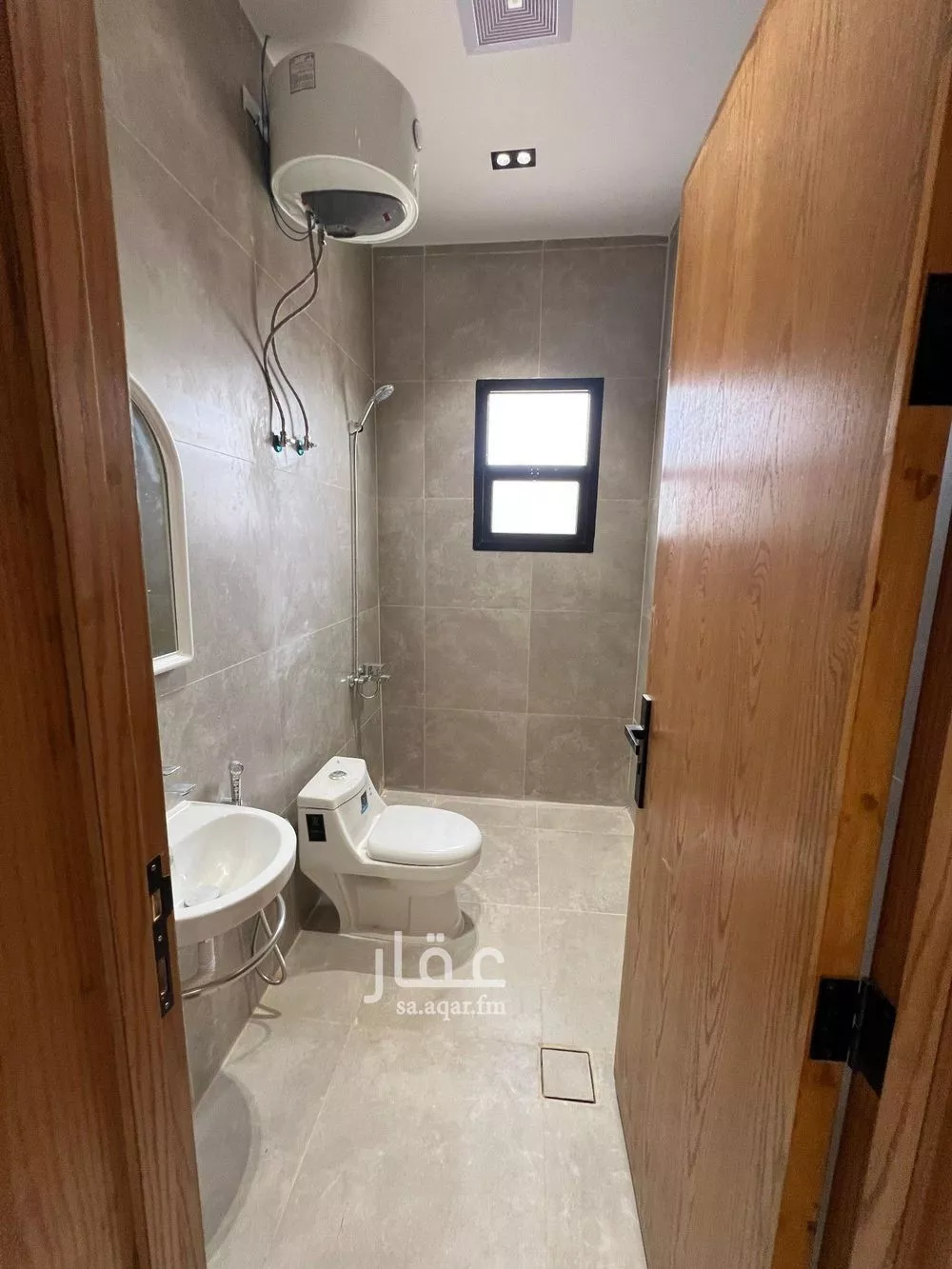 8 bedroom villa in Al Janadriyah 24