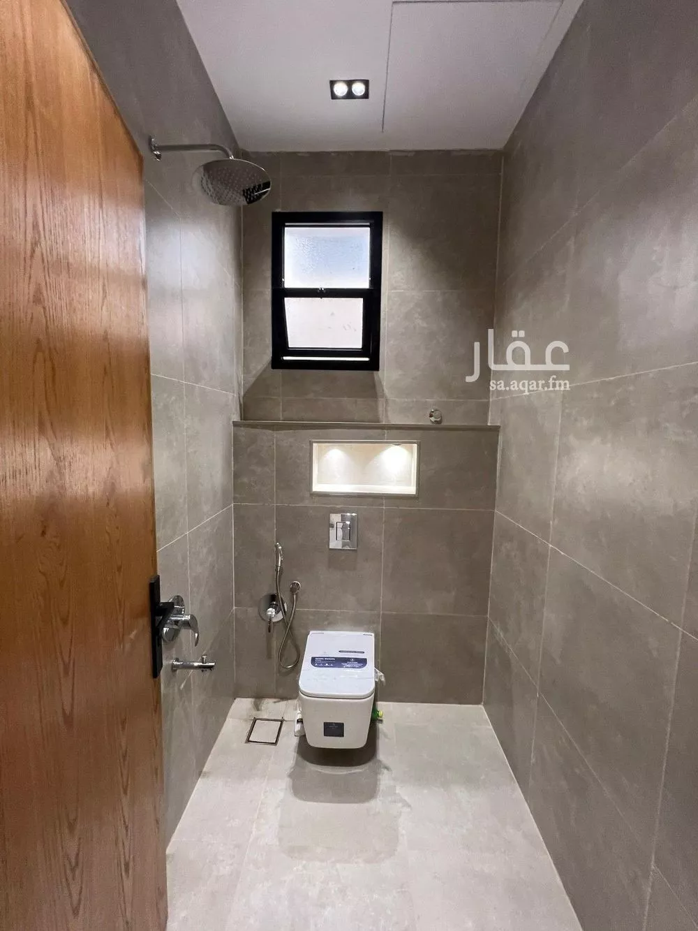 8 bedroom villa in Al Janadriyah 25