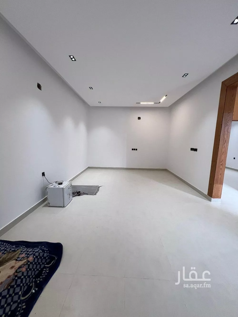 8 bedroom villa in Al Janadriyah 7