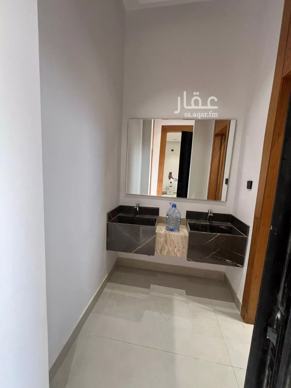 8 bedroom villa in Al Janadriyah 8