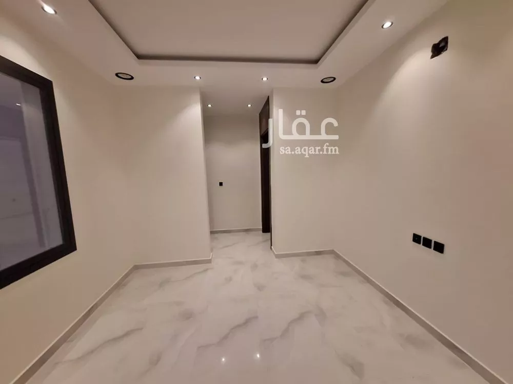 فيلا 5 غرف في ظهرة لبن 10