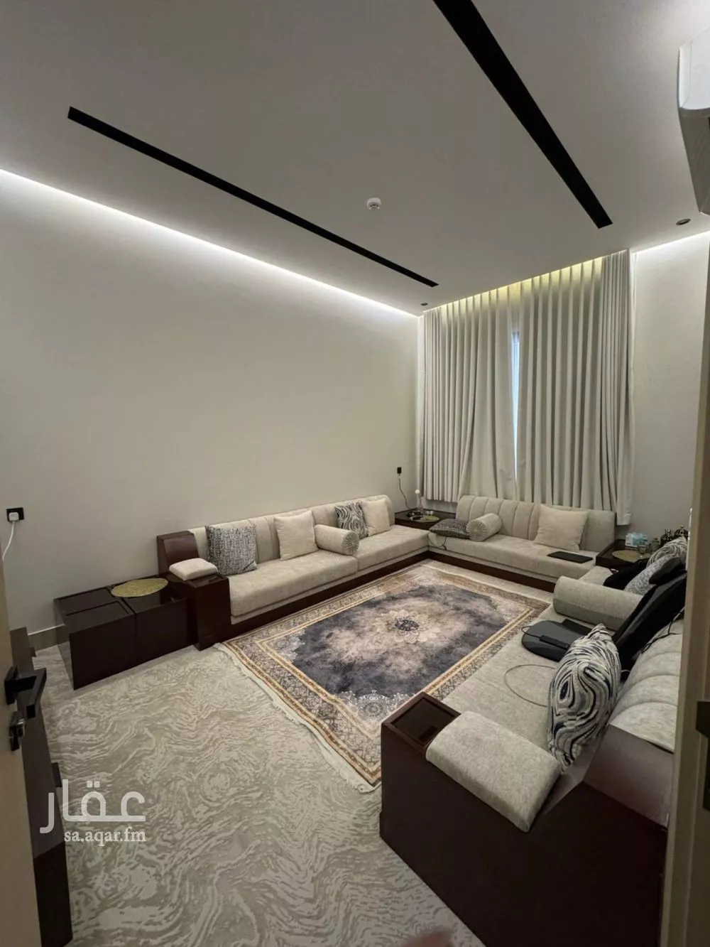 3 bedroom apartment in Dhahrat Laban 2