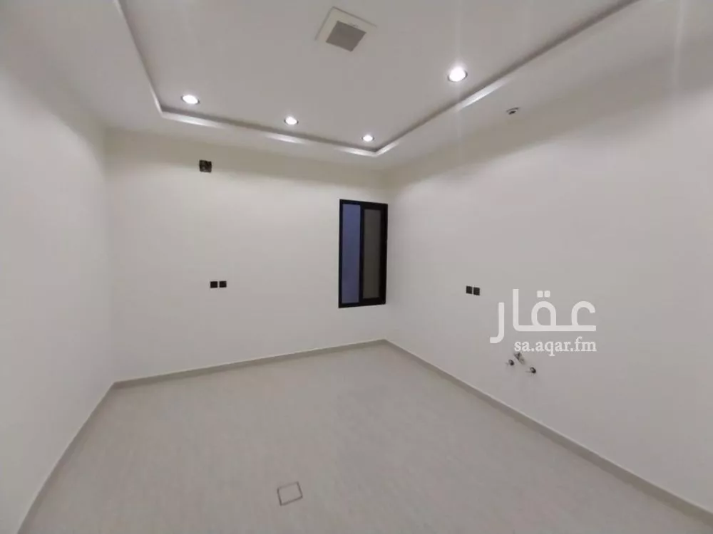 فيلا 4 غرف في طويق 8