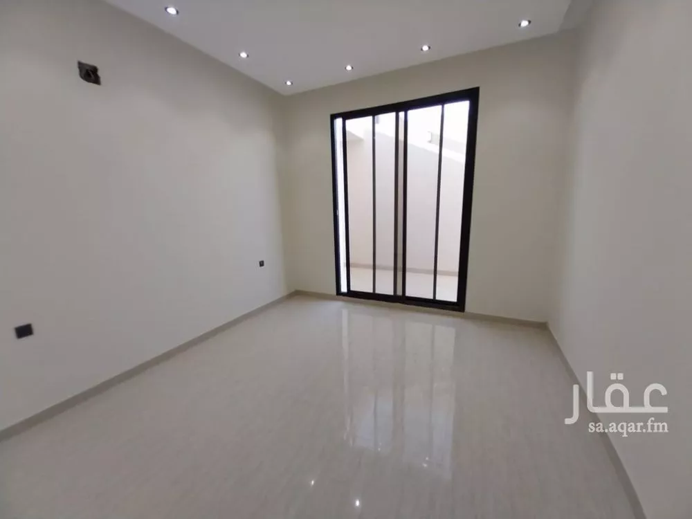 فيلا 4 غرف في طويق 9
