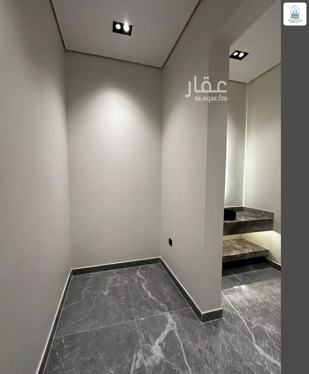 فيلا 4 غرف في النفل 30