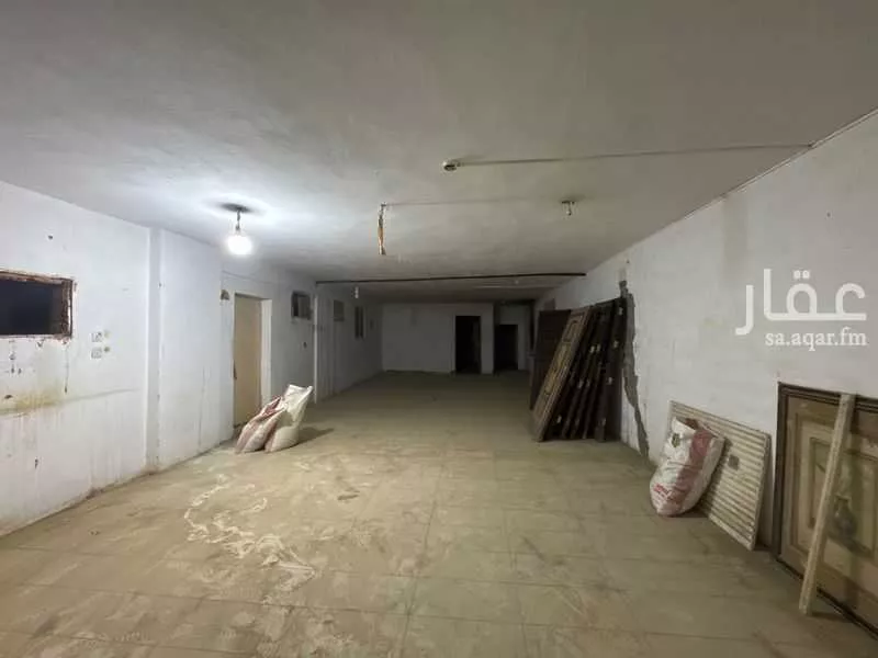 عمارة 600 م² في الشوقية 4