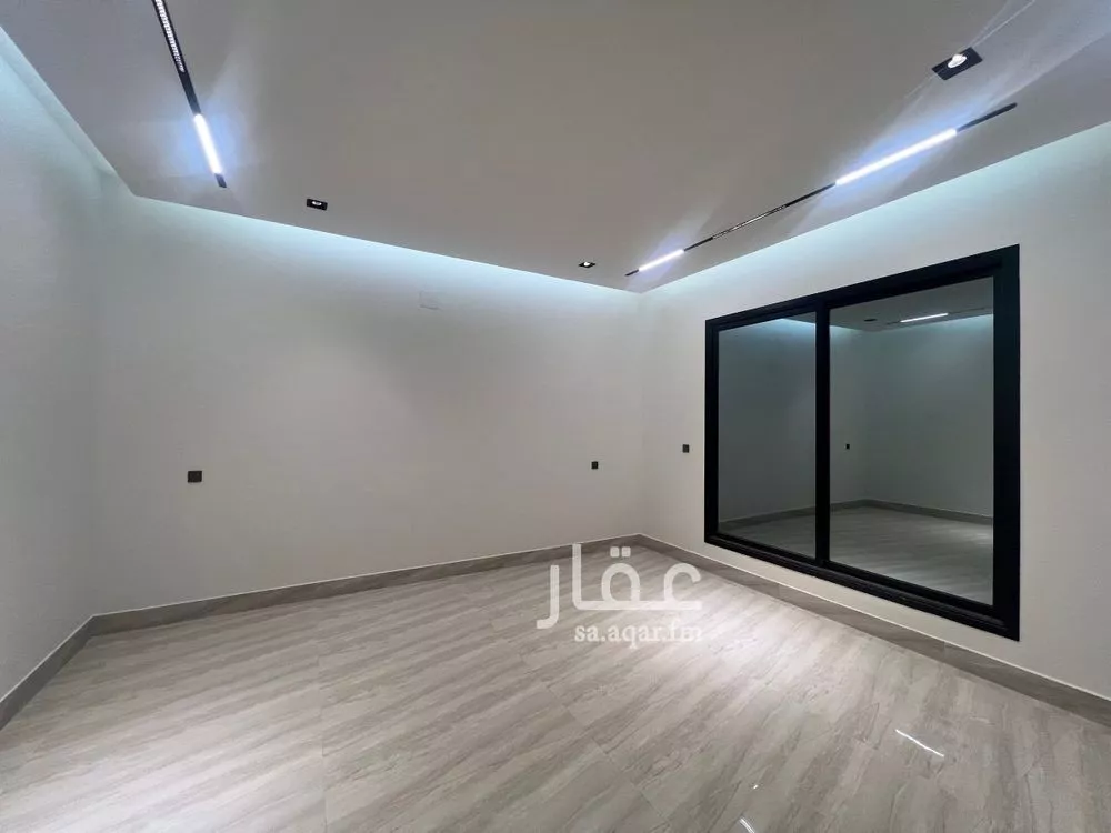 فيلا 5 غرف في الرمال 12