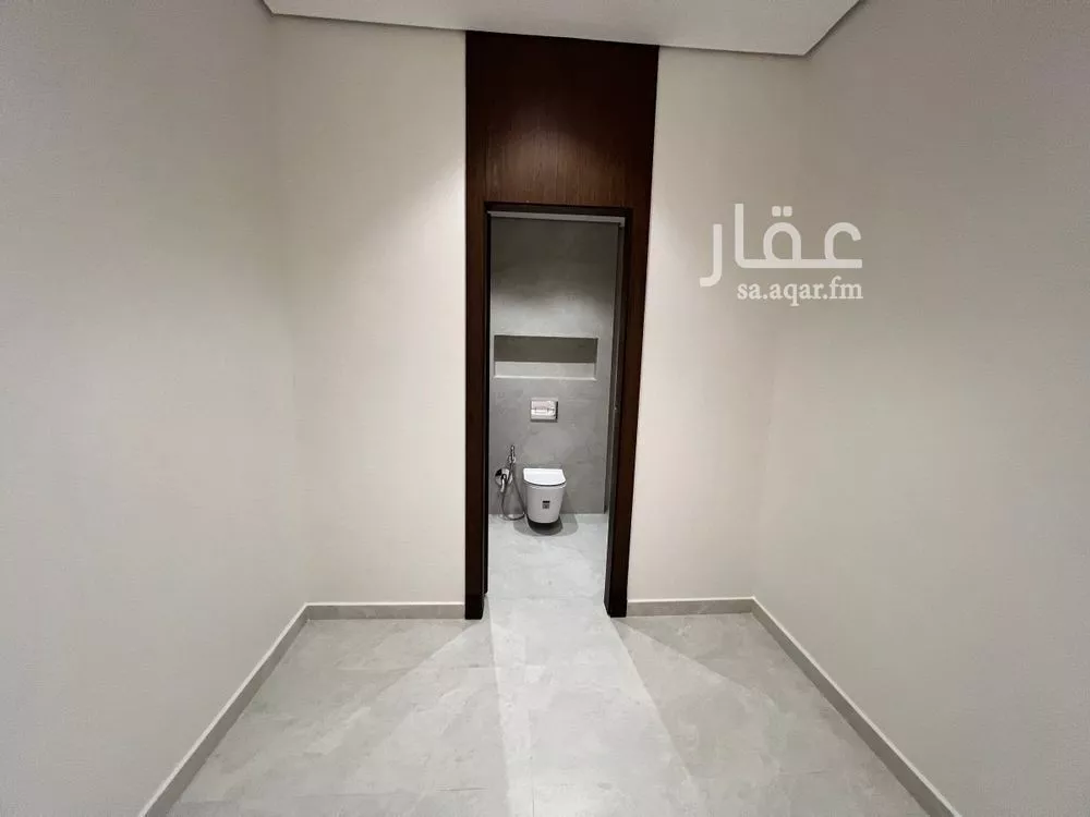 فيلا 4 غرف في الجنادرية 15